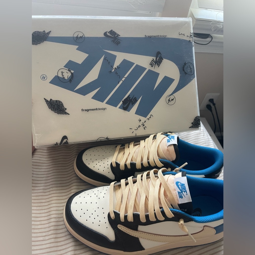 Travis Scott Jordan 1 Fragment Lows